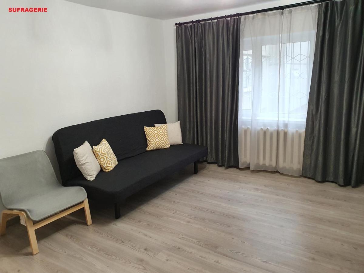 Mia Central Apart, 3 Rooms, 2 Baths, Afi Mall ブラショフ エクステリア 写真